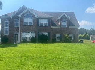 517 Chastleton Dr, Hampton, GA 30228