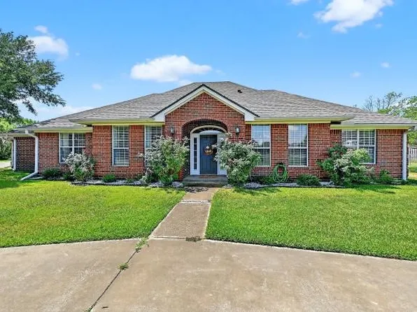 56 County Road 2130, Gainesville, TX 76240