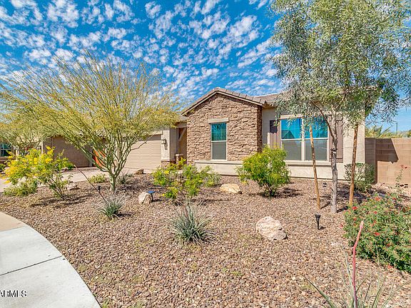 2nd image of 3936 E Cassia Ln
