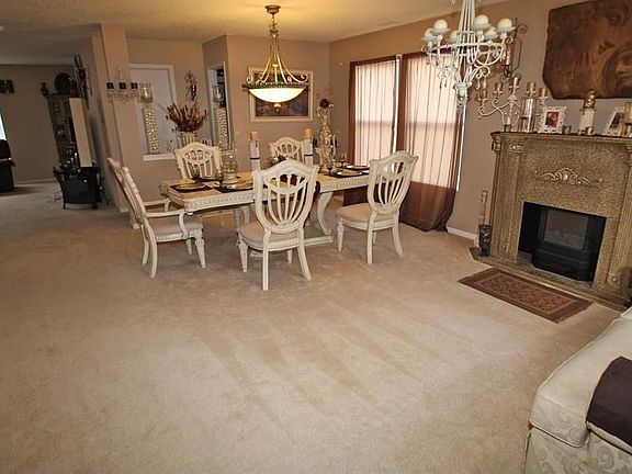 3rd image of 3424 Cork Bend Dr