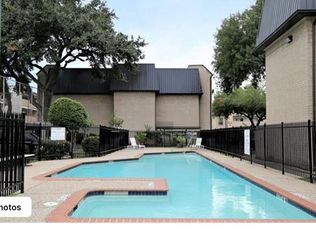 8427 Hearth Dr APT 26, Houston, TX 77054