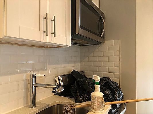 3rd image of 1905 Amsterdam Ave #5DD