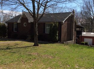 233 Staggs Dr, Portland, TN 37148