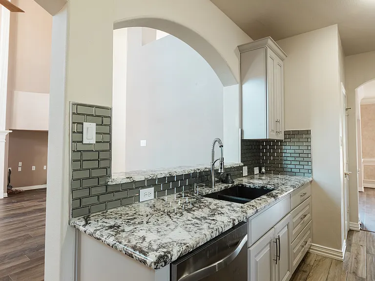 3400 Silverwood Dr — Photo 21