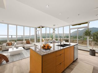 135 E 17th St #2002, North Vancouver, BC