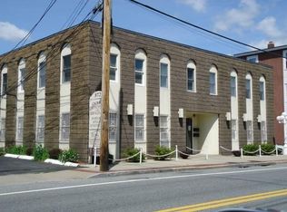 872 Charles St, Providence, RI 02904