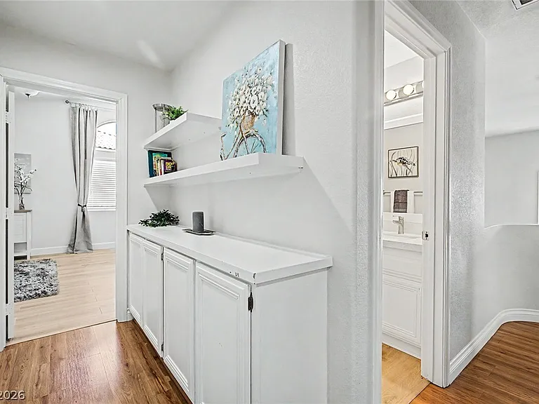 2025 Shining Feather Ln — Photo 38