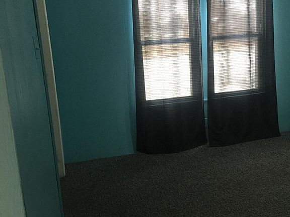 5th image of 2312 Collingwood Open Today 12618 #4PM