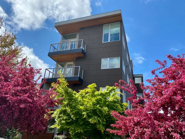 2351 Franklin Ave E APT 101, Seattle, WA 98102