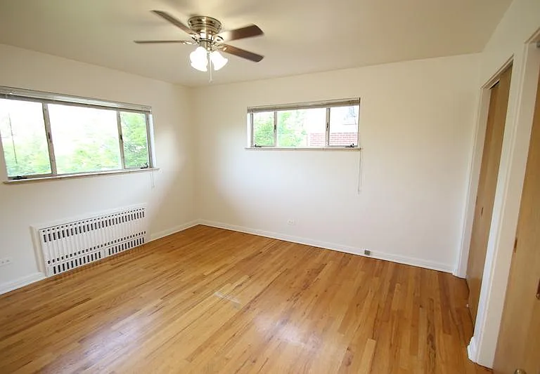 827 N Glencoe St — Photo 18