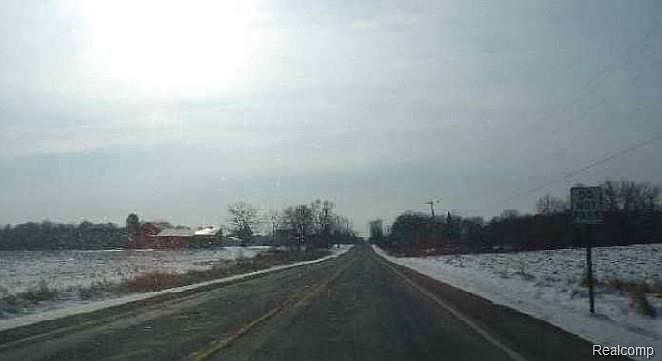 2nd image of 318 N Aurelius Rd