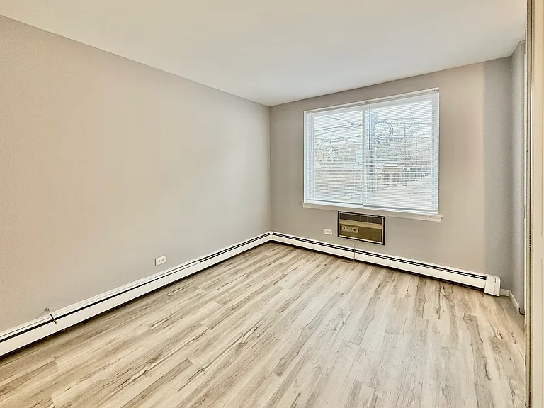 6815 N Sheridan Rd — Photo 22