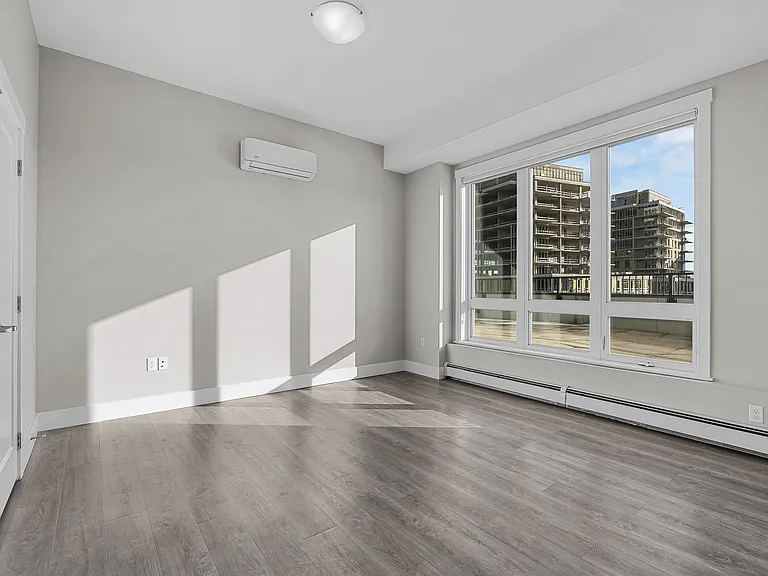 3569 Dutch Village Rd — Photo 60