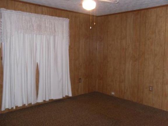 2nd image of 34 Buck Creek Dr
