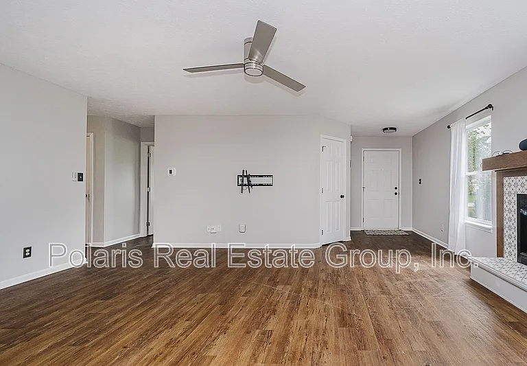 21 Wyndham Dr — Photo 7