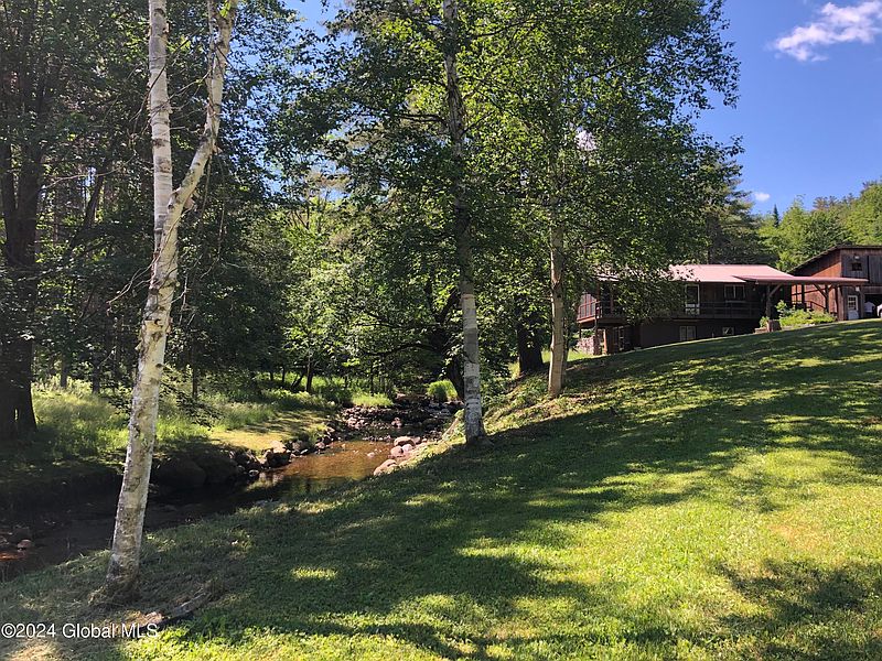 4th image of 2123 Ensign Pond Rd Road