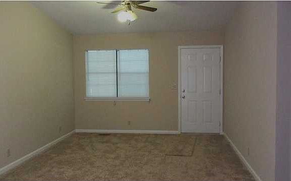 Living room with new carpet