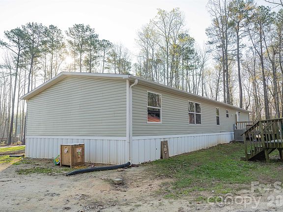 3rd image of 620-1 Marys Grove Rd