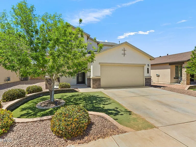 3909 Desert Dunes Dr — Photo 3