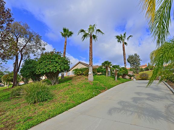 2nd image of 2924 Jed Road