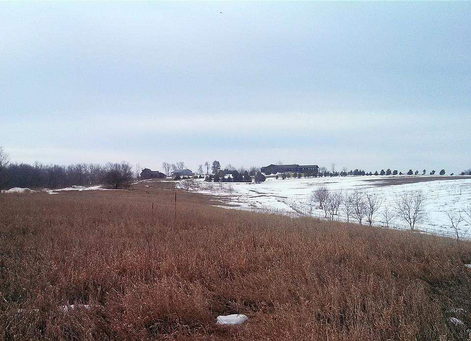 1st image of Outlot 8 Hay Holw