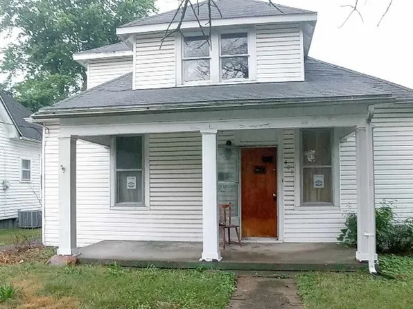 401 S 8th St, West Terre Haute, IN 47885