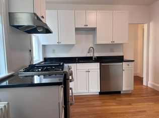 112 Franklin St #2, Brookline, MA 02445