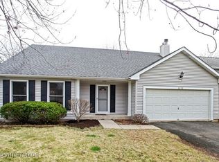 2272 Briarhill Dr, Naperville, IL