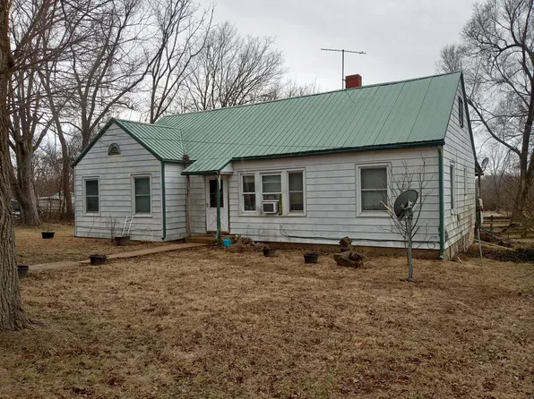 109 N High Street, Urbana, MO 65767
