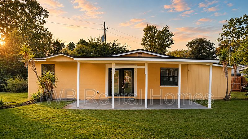 1st image of 3375 Aldridge Rd E
