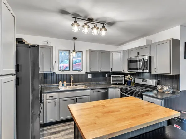 179 Elm Street, Barre City, VT 05641