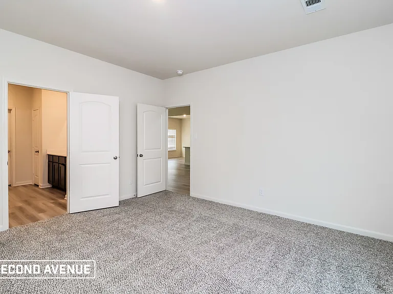 335 Condie Russell Ave — Photo 8