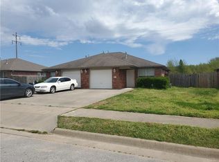 2651 Carondolet St, Springdale, AR 72764