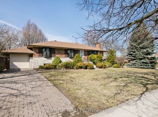 67 Elvaston Dr, Toronto, ON M4A 1N5