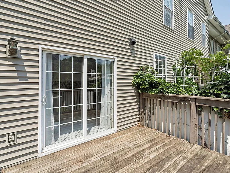 3521 Reserve Dr — Photo 11