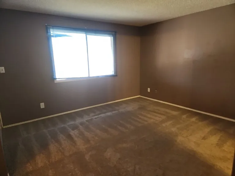4330 W Royal Palm Rd — Photo 16