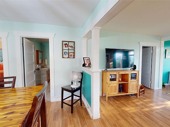 4th image of 48 Eastlake Rd