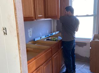 60 Sprague St #2, Fall River, MA 02724