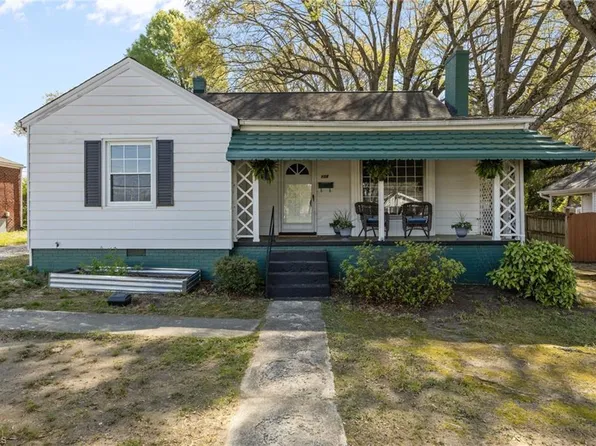 108 Markham St, Burlington, NC 27215