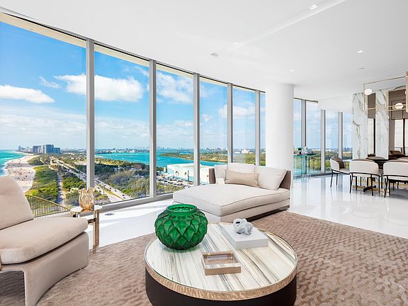 5th image of 15701 Collins Ave #1805