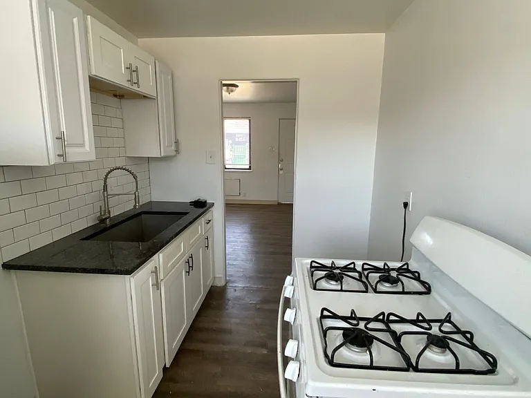 1457 Kenton St #503 — Photo 1