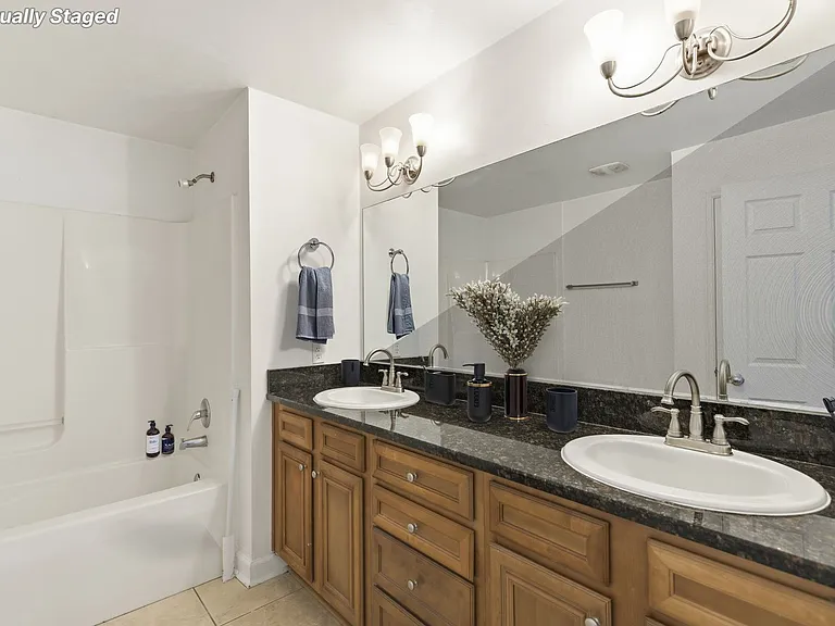 Timber Ridge Townhomes — Photo 18