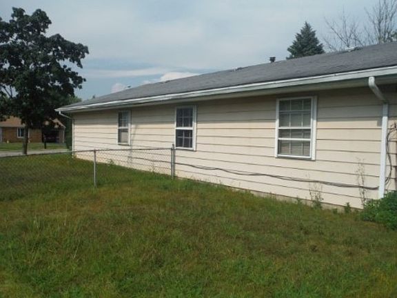2nd image of 217 Shank Ave