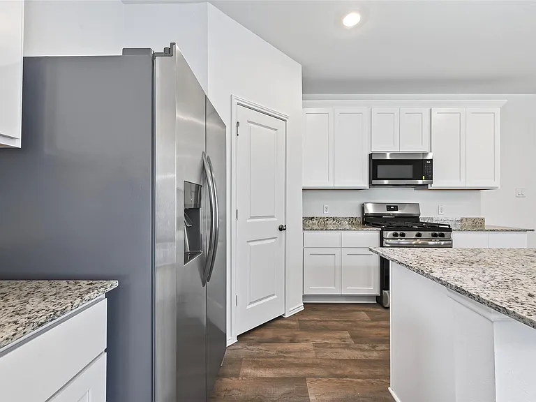 3030 Holland Lakes Dr — Photo 21