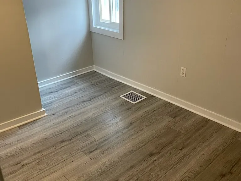 32 N Greenbush St #2 — Photo 3