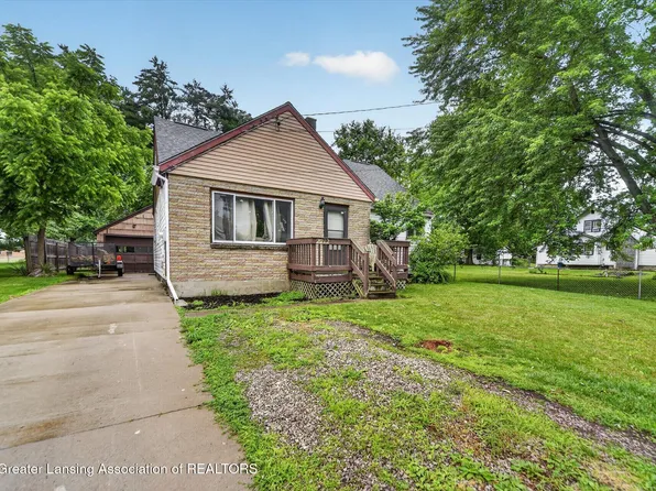 2212 Auburn Ave, Holt, MI 48842