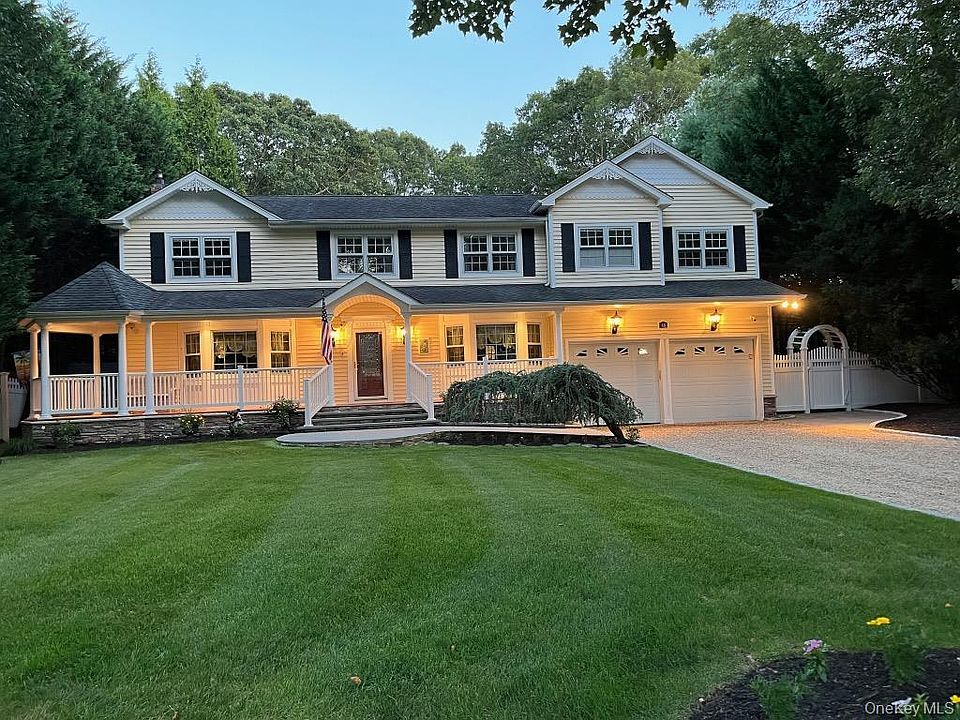 1st image of 48 River Heights Drive