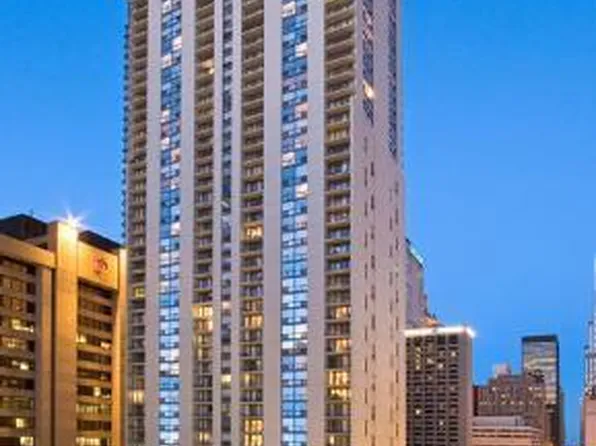 200 N Dearborn St #7CD, Chicago, IL 60601
