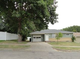 1814 Hanaford Ave, Bismarck, ND 58501