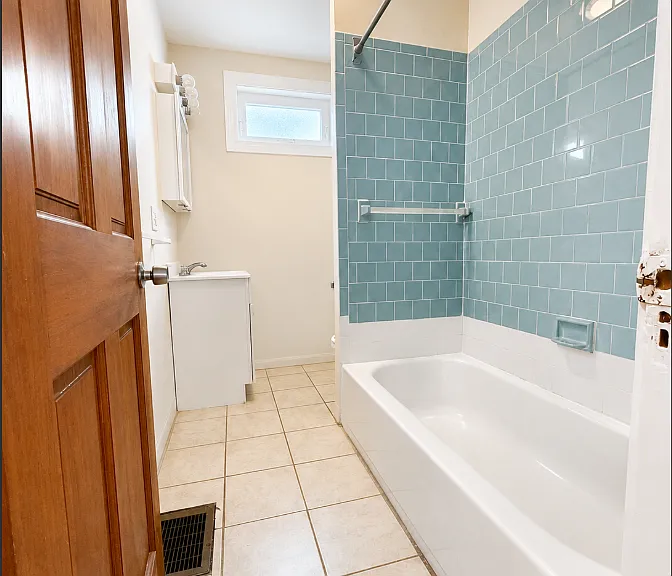 9 Corwin St #9 — Photo 7